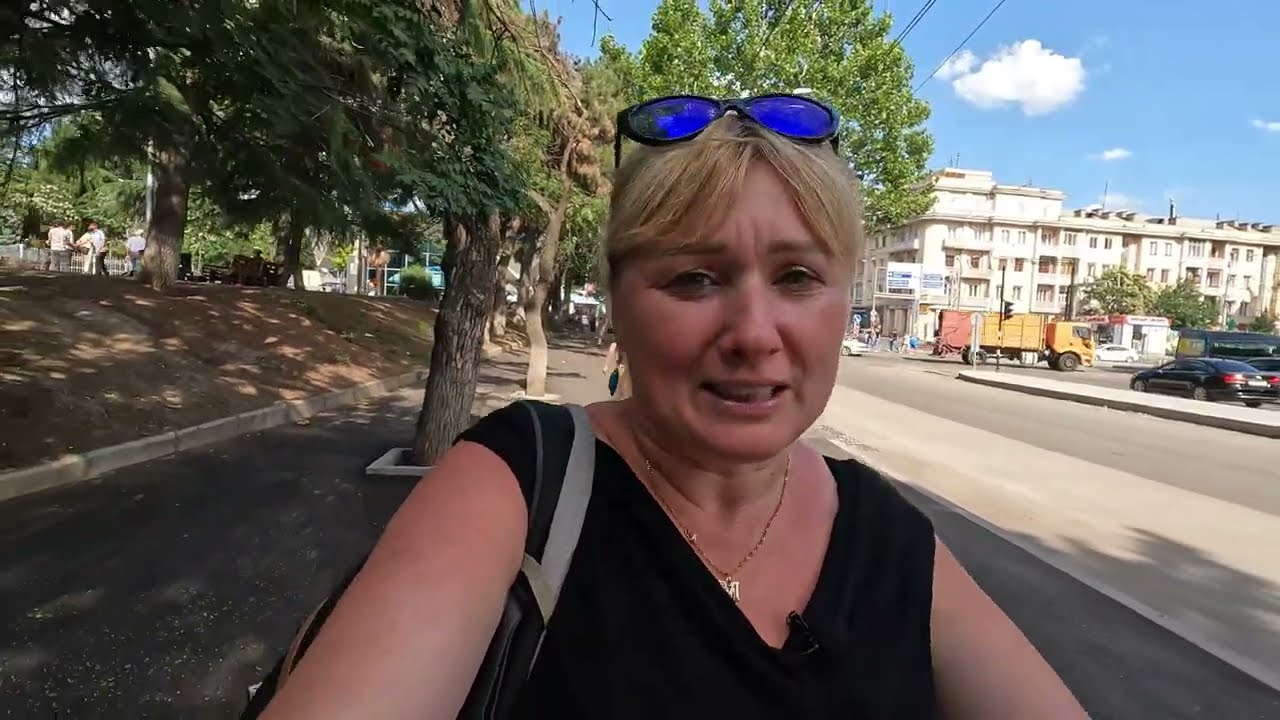 🇬🇪 Liberty Square Plac Wolności Aleja Rustaveli - Gruzja