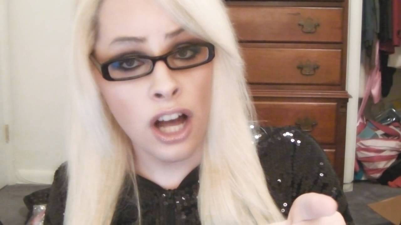 A MESSAGE TO ALL YOU HOES!!