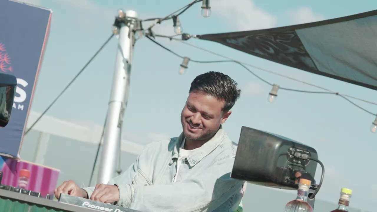 Sandro Silva - Summer Jam (feat. Craig Smart) [Official Live Video]