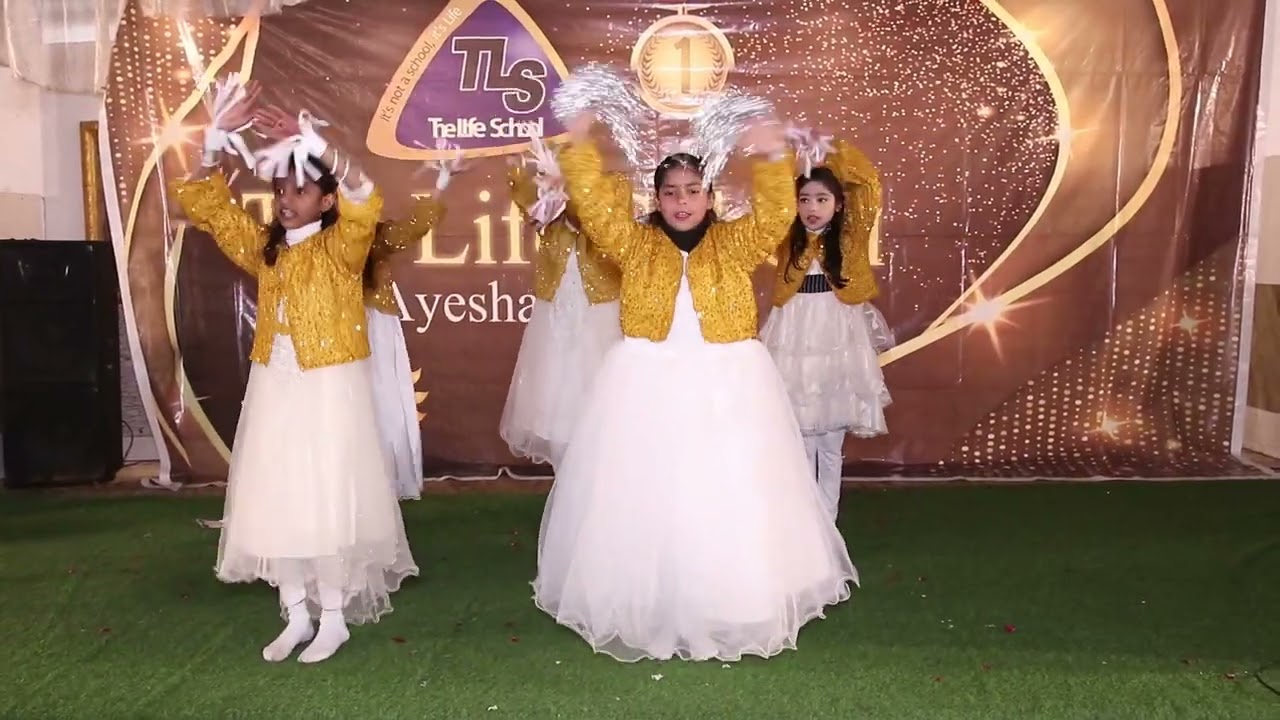 Special Welcome to special guest by cute students of The Life School SKP.