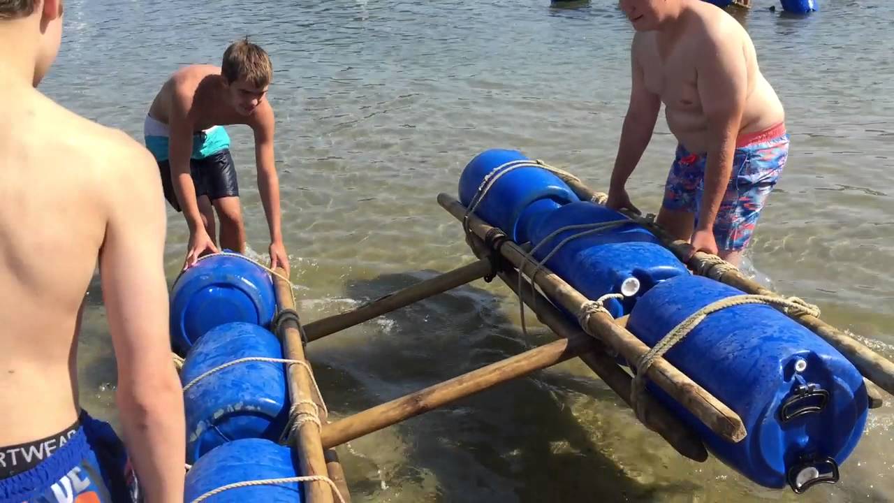 Vlotten bouwen aan de Brielse Maas