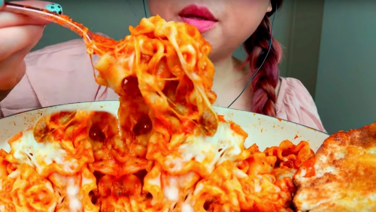 BEST Cheesy LASAGNA Noodles (Mafaldine) *Big Bites* ASMR 먹방 *No Talking* suellASMR part 2