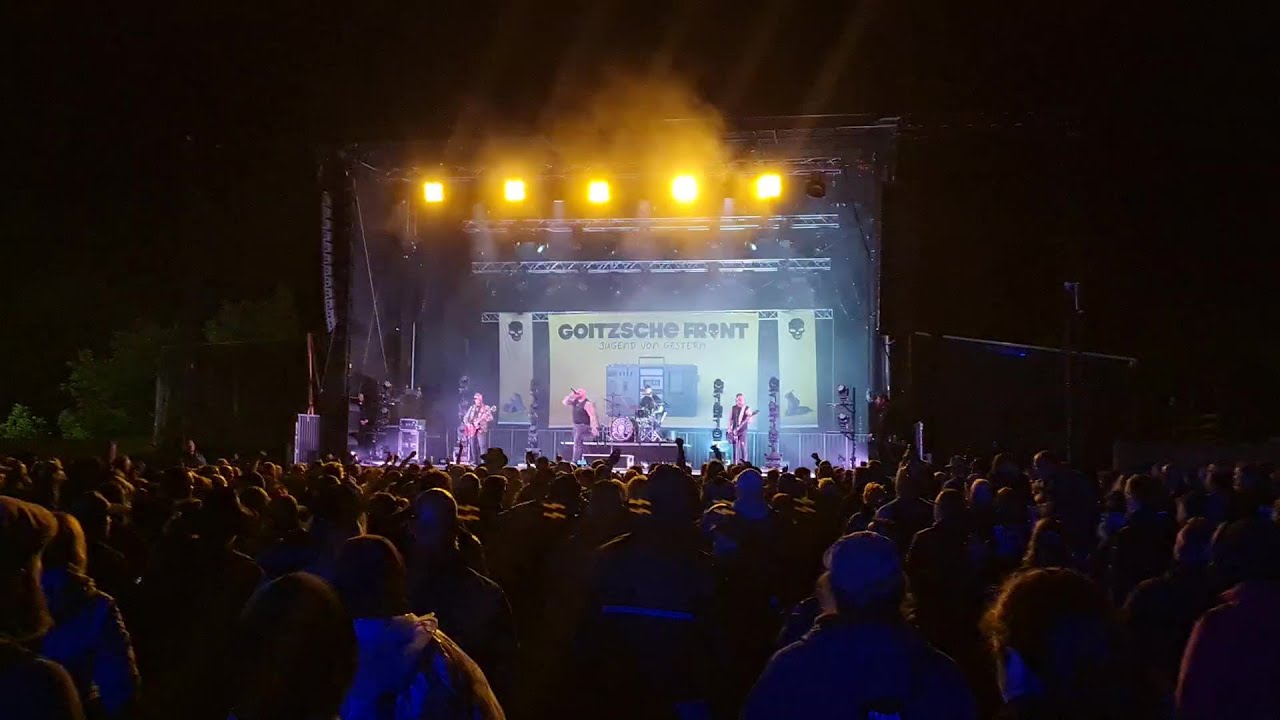 @GoitzscheFront - Fett und Tätowiert 
