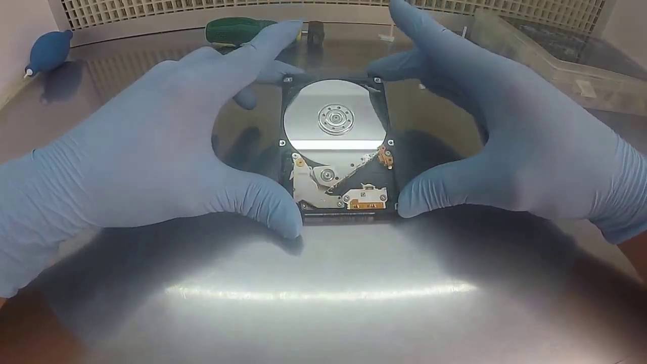 Data Recovery - Reemplazo de Cabezales (Head Stack Replacement) en Disco Toshiba