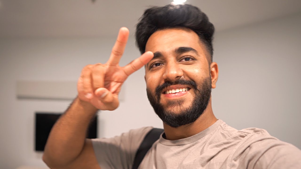 FLYING TO GOLD COAST ✈️🥳