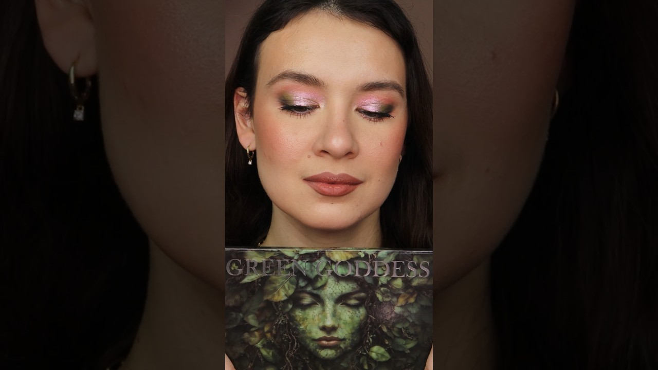 BELLA BEAUTÉ BAR GREEN GODDESS PALETTE 