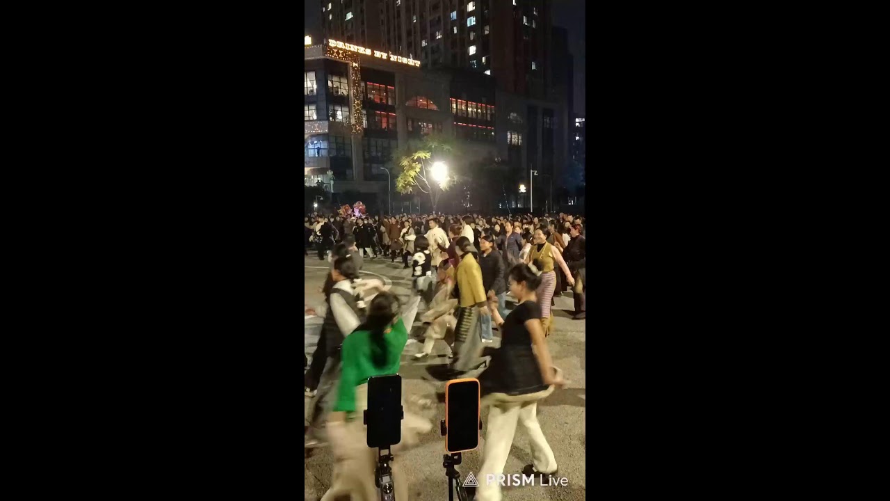 Live streaming of 藏族舞