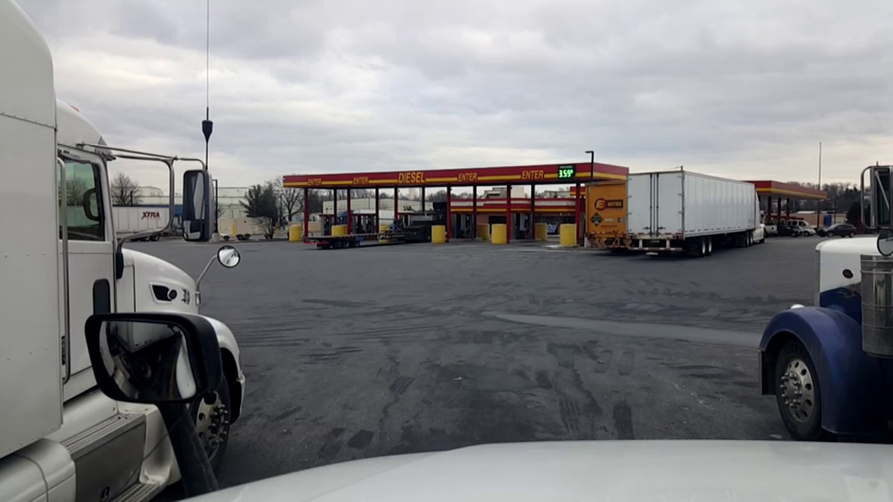 BigRigTravels LIVE! From Rutters Truck stop Mountville, Pennsylvania-Jan. 16, 2019