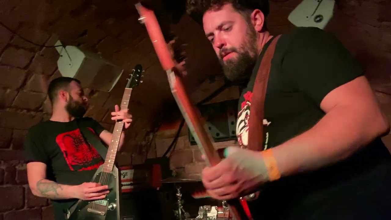 1782 : 28 Minutes Live In Paris
