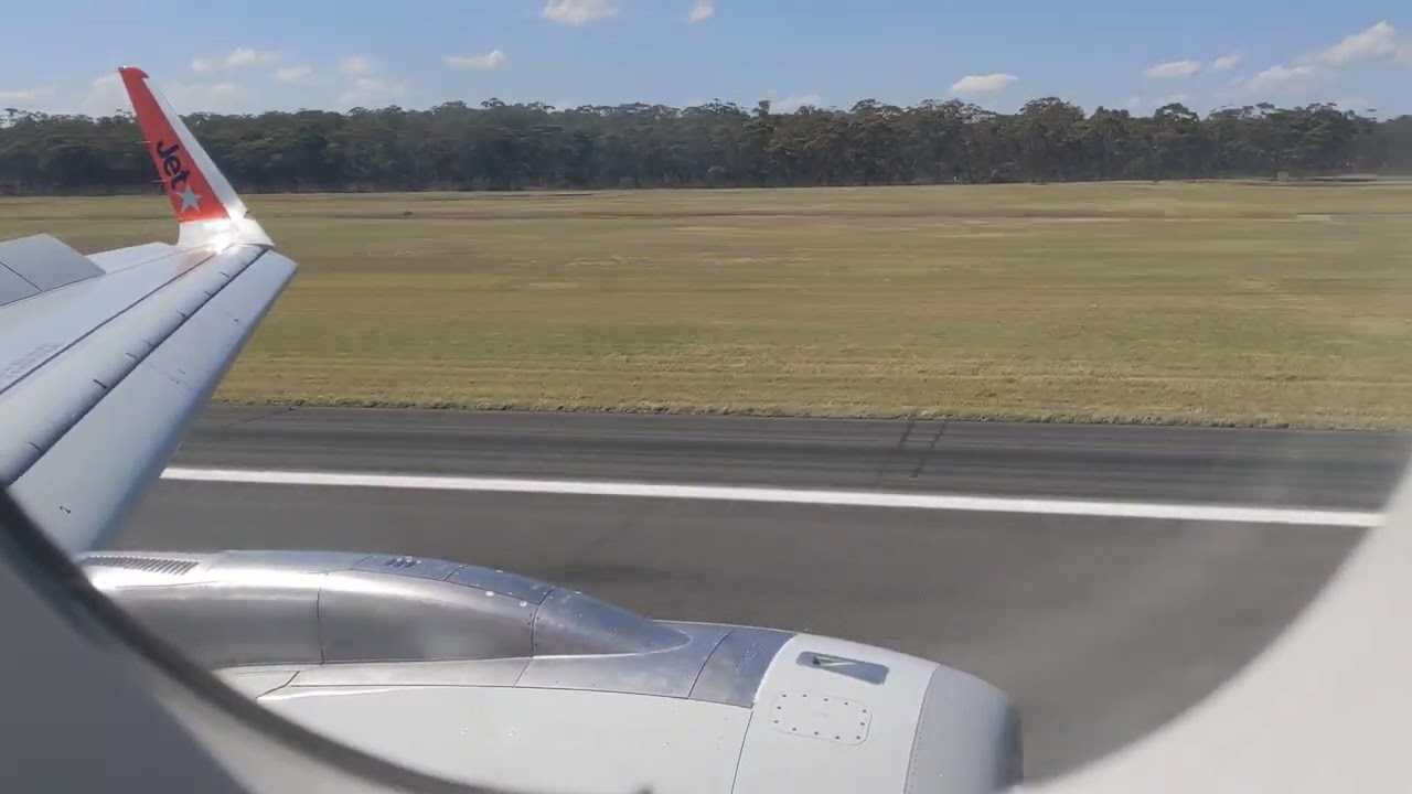 (FIRST ON YOUTUBE) Jetstar *Airbus A320 NEO* VH-A5A full landing Melbourne (YMML) RWY 09