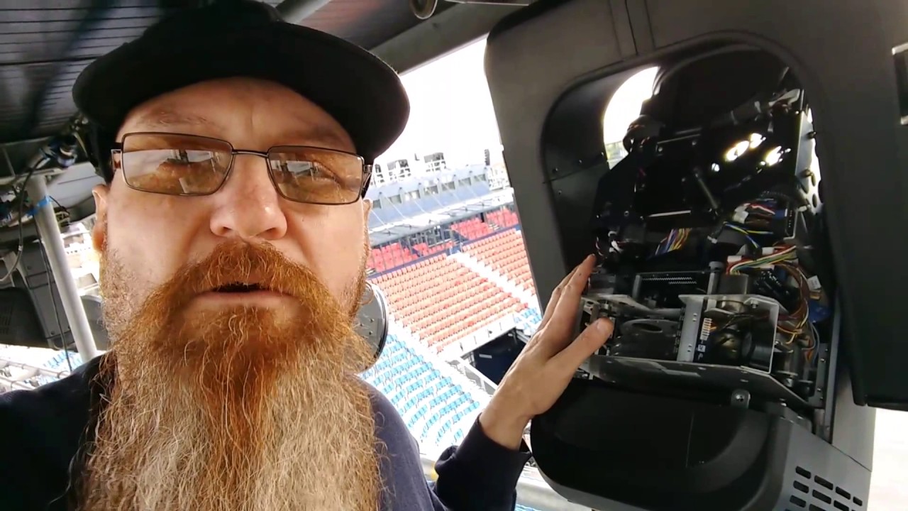 Short clips from the load in of the show and maintenance.