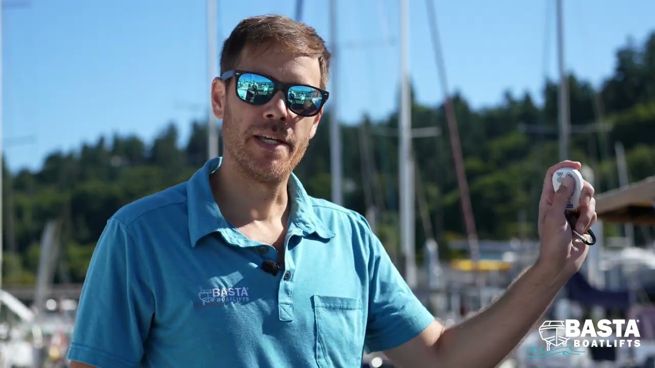 Basta Floating Lift With Bryce
