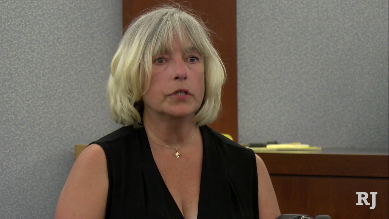Randolph's first wife says second wife reached out to her for help