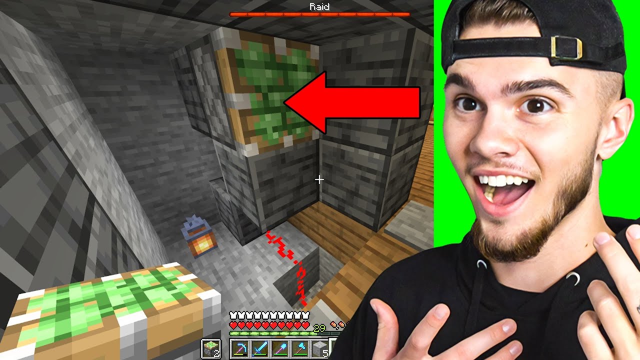 Craftnite 2 - Episode 10: Automatic Redstone Door