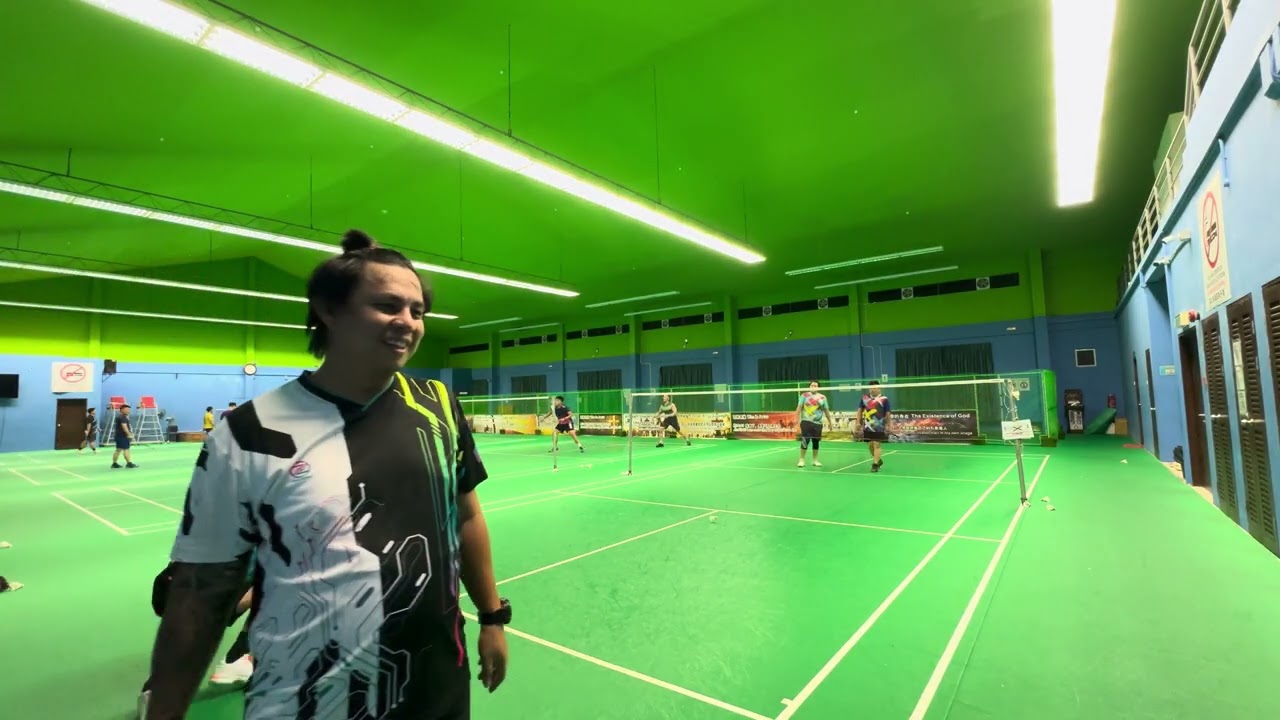 Badminton doubles sparring (Banz & Herman Vs Jong & Kong)