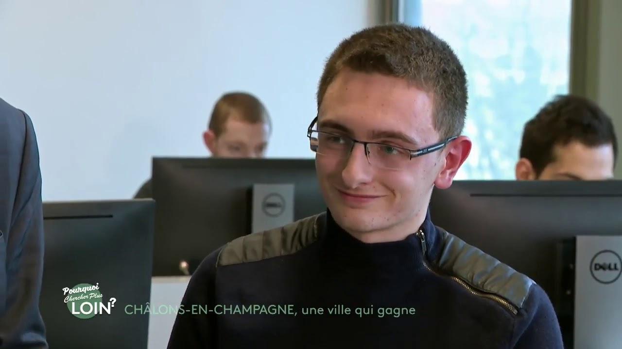 Des études à l'IUT Réseaux et Télécommunications de Châlons en Champagne.
