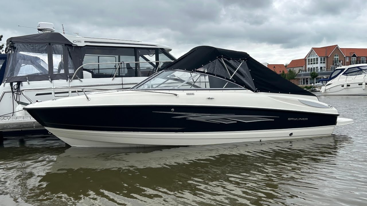 Bayliner 652 Full Walkthrough - Best Boat For Under £25,000?