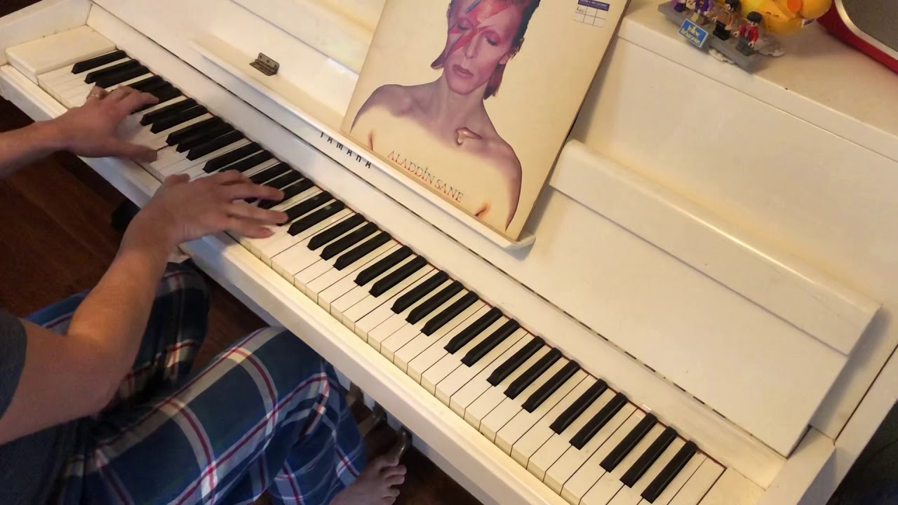 Lady Grinning Soul arranged for solo piano