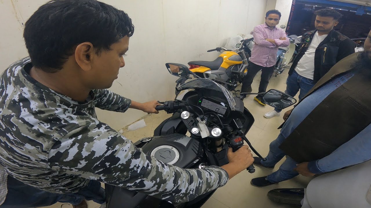 Buying New Yamaha R15 V4