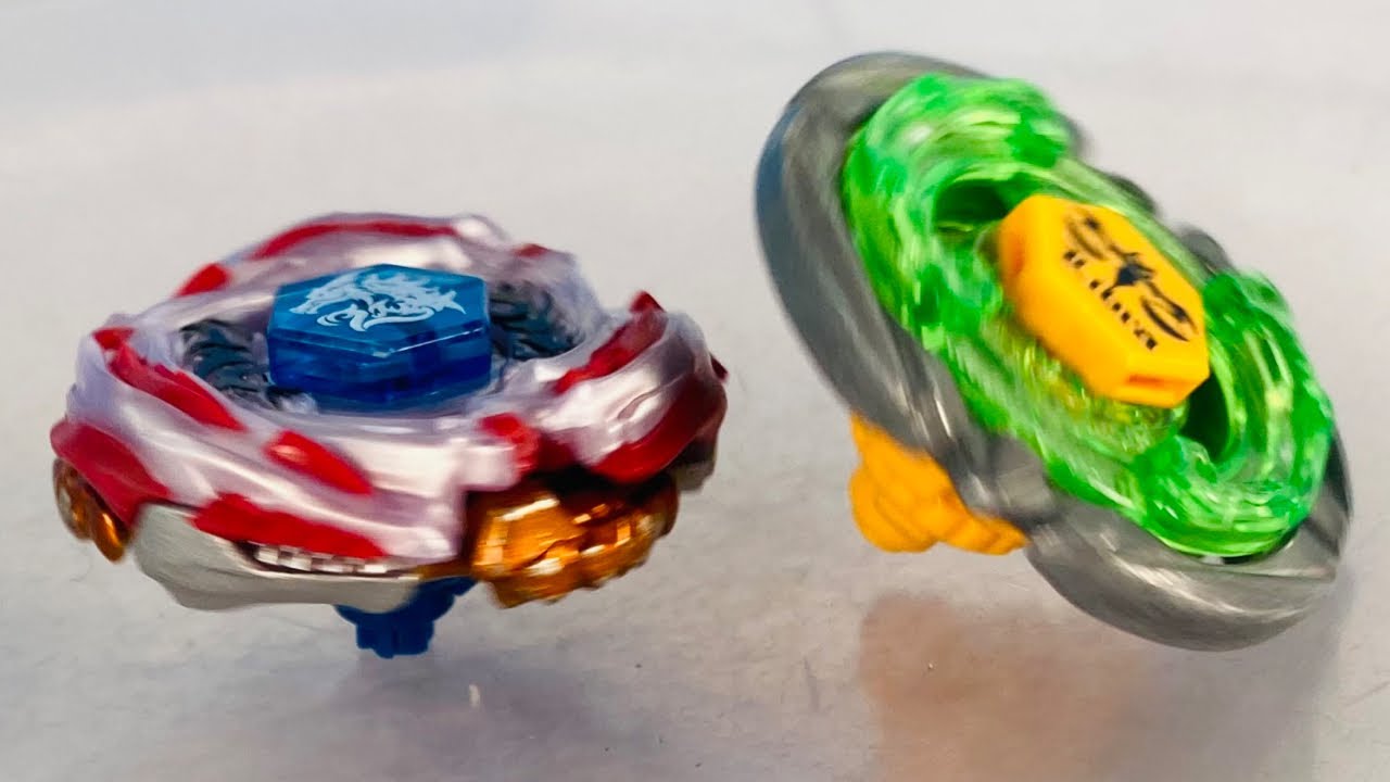 Beyblade Ryuga vs Yu!! Meteo L-Drago LW105LF vs Flame Libra T125ES!! Fun Beyblade Metal Fight!!!