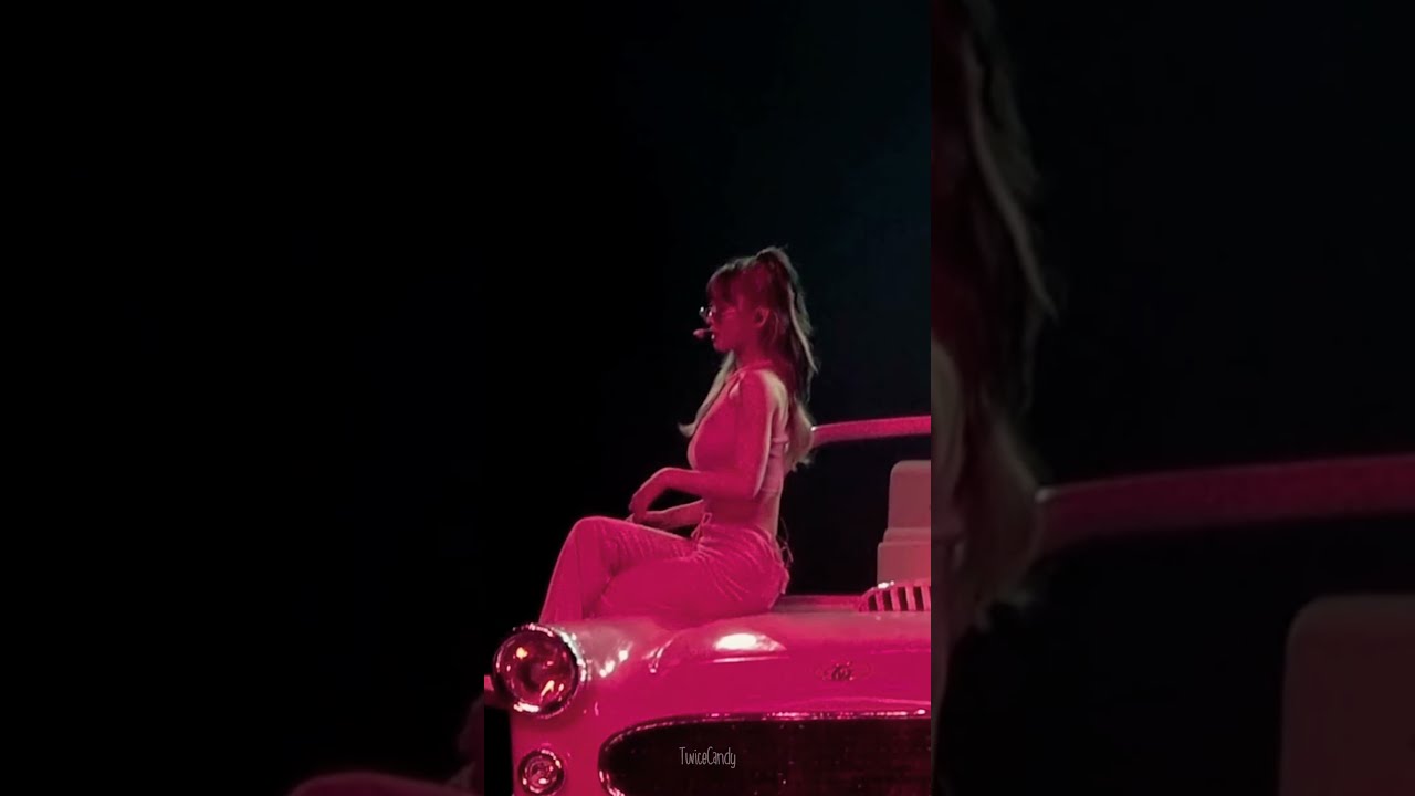 211225 TWICE 트와이스 모모 