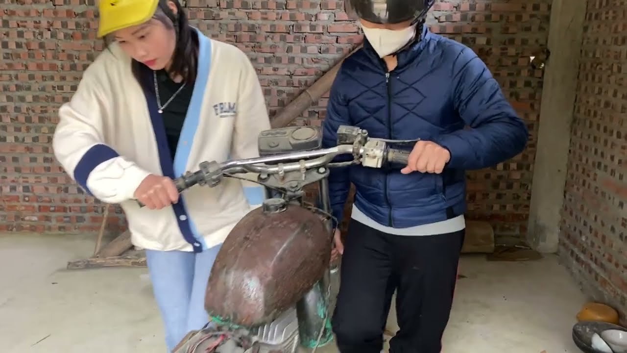 From Rust to Power – A Girl’s Journey Restoring Old Engines to Life #restoration #repairing