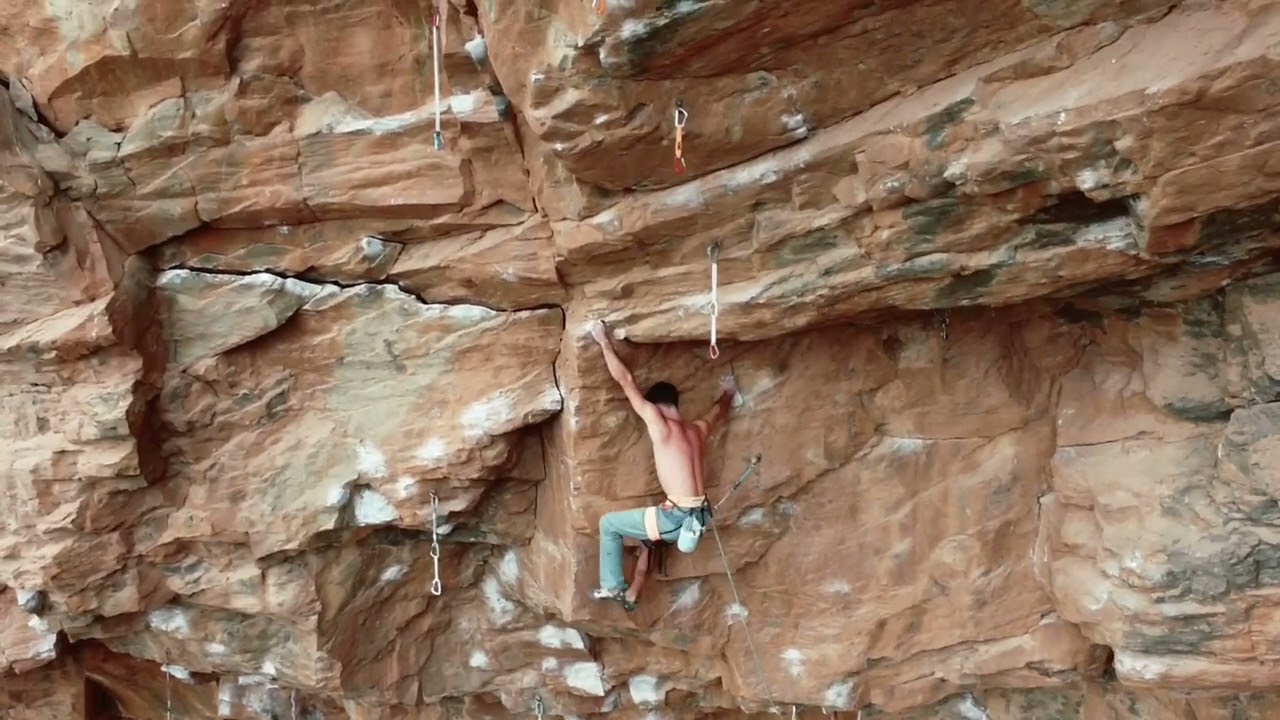 Escalada en Tenerife|La Galería|Variante Cus cus - Big Dimensions (8b)
