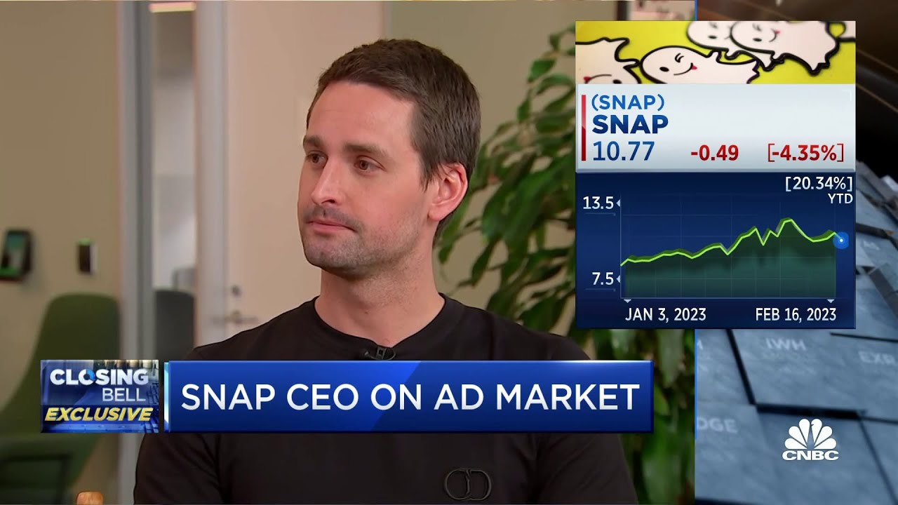 People open Snapchat 40 times a day to talk with friends and family, says SNAP CEO Evan Spiegel