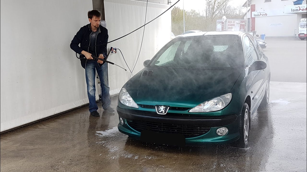 Мойка самообслуживания в Германии с пылесосом. Полная чистка авто после покупки. Чем обрабатываем?