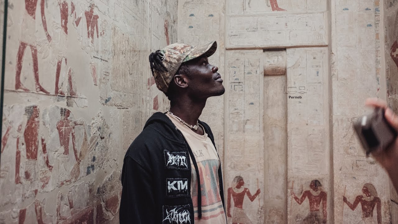 Hanging Out With... Akwasí Owusu