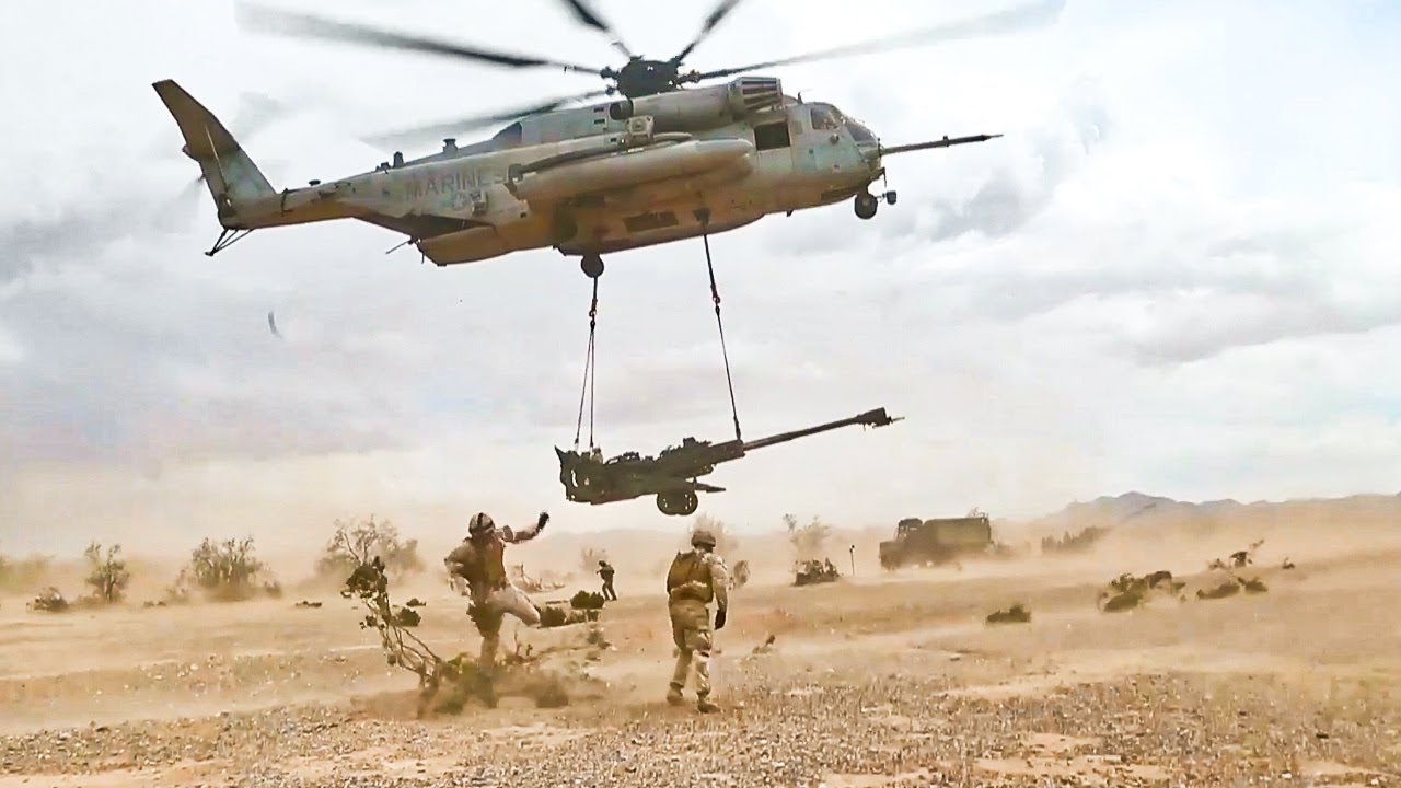 CH 53E Super Helicopter Transport Heavy Howitzer&rsquo;s and Marines | United States Marine Corps