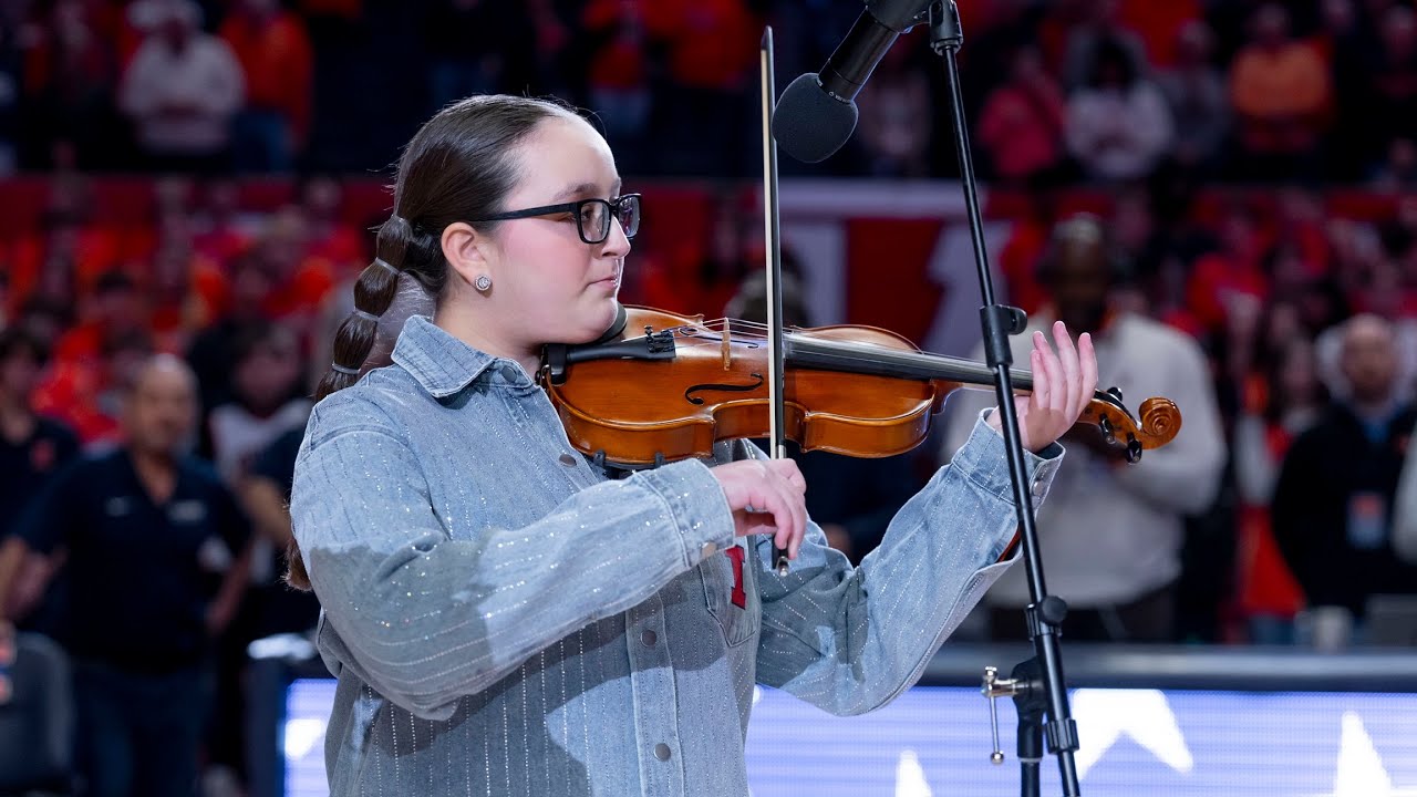 Illinois Men’s Basketball National Anthem performed by Sabrina Patel