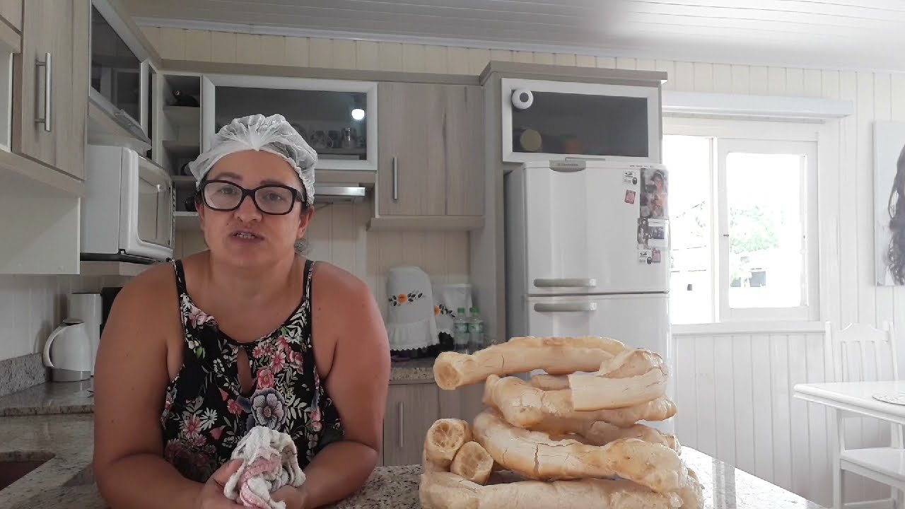 Rosca de polvilho azedo feito no forno elétrico..