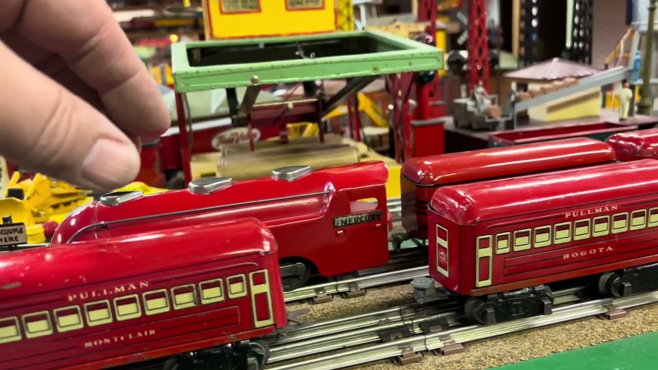 The Art of Marx Trains Part 3: Prewar Commodore Vanderbilt Eight Wheel Red Frame Passenger Set