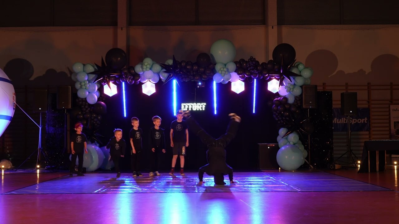 BREAKING Studio Effort Murowana Goślina – Bboys