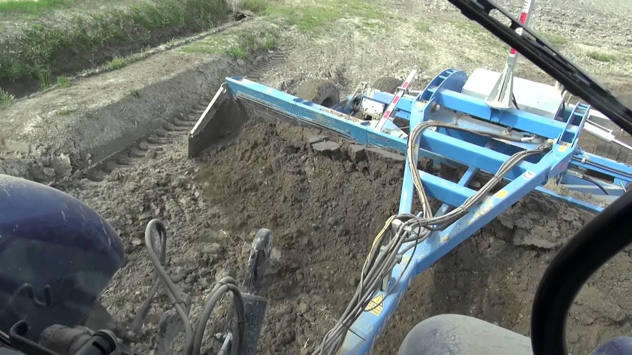 Livellamento 2014. New Holland T7.270 AC BP, T6.155 e McCormick 230TTX + Fontana, Migliavacca e Mara