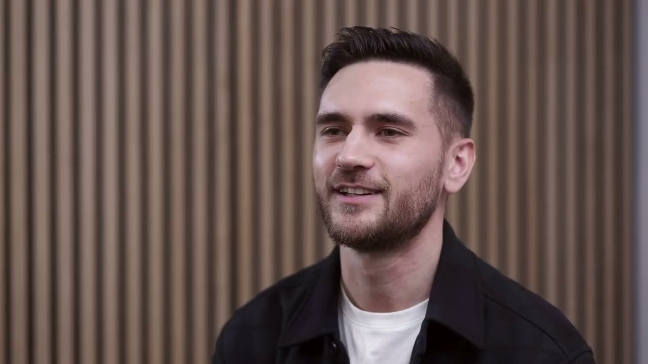 Ryan's Hair Transplant Experience & Results | By Dr Mark Tam