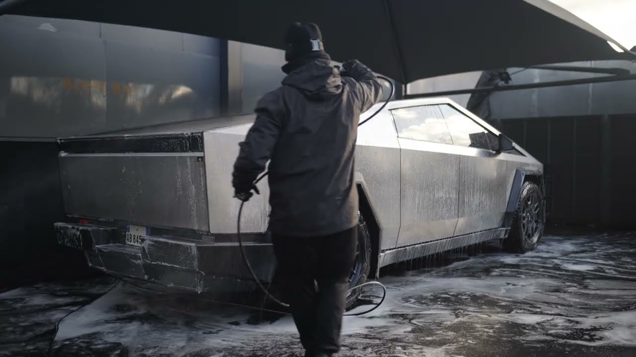UK'S first CYBERTRUCK Car Wash owned by Yiannimize (Subtle ASMR)