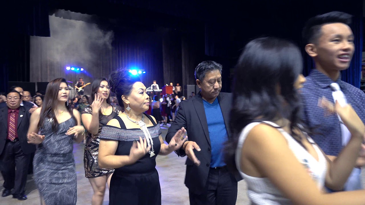 Hmong La Crosse New Year Party Salavan Tiaj Loo - 10/13/18