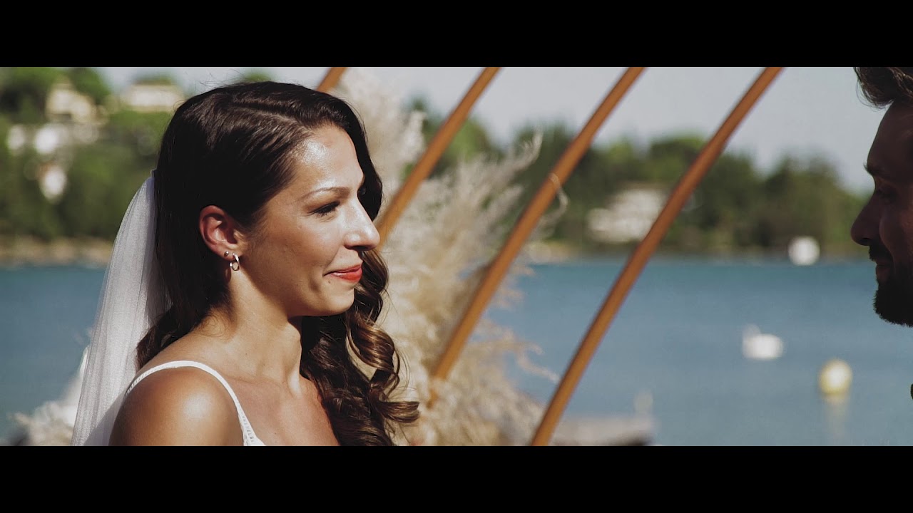 Eva & Denis, bohemian beach wedding in Corfu
