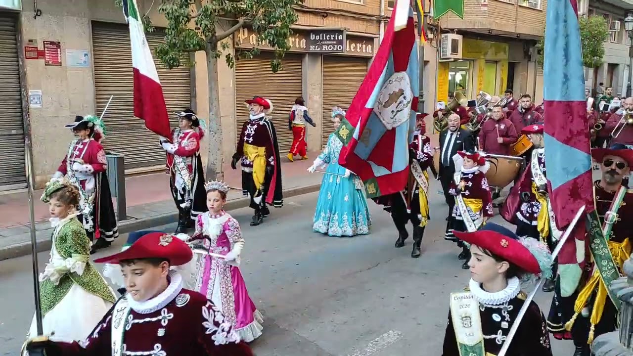 Acompañamiento de Capitanes al desfile (03-02-2024) - Comparsa Garibaldinos de Sax