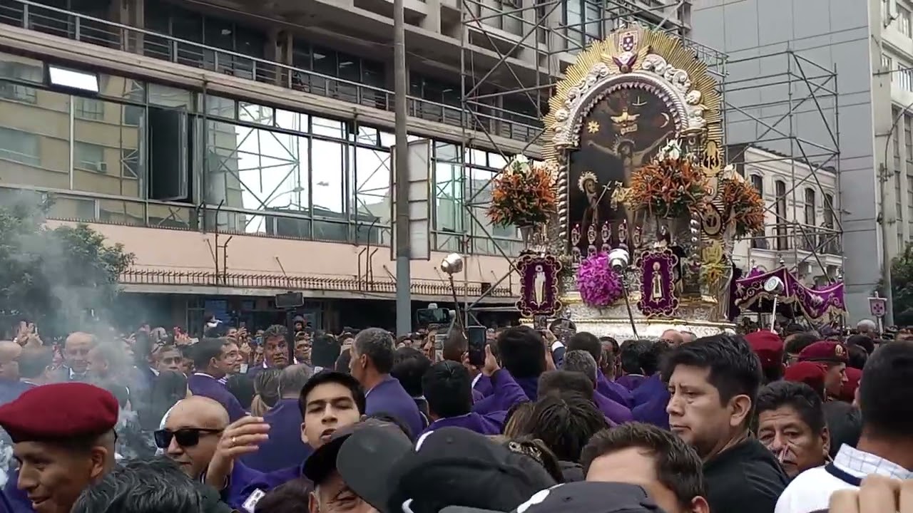Último recorrido del Señor de los Milagros de las Nazarenas 01/11/23