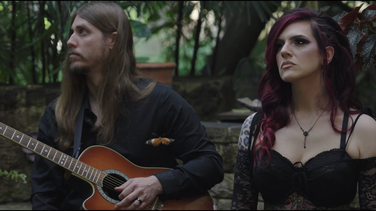 Lyric Noel - Metamorphosis (Unplugged)