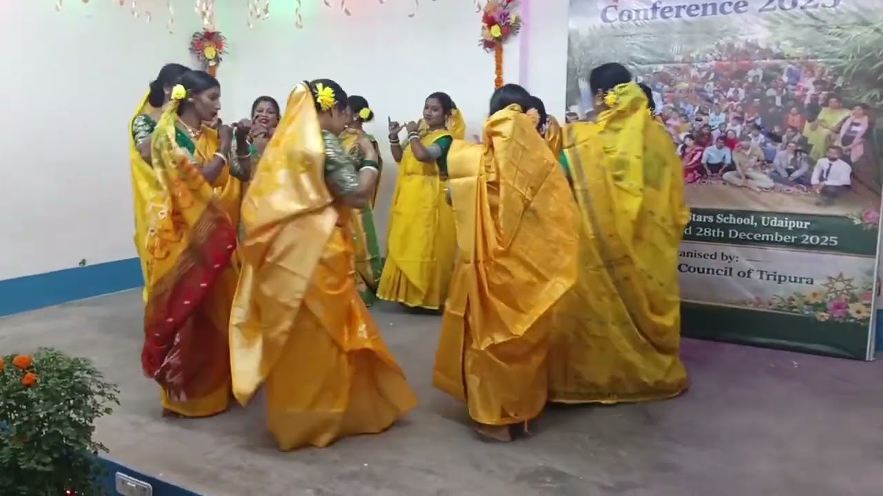 জলের ঘাটে দেইখা আইলাম কি সুন্দর শ্যামরাই
