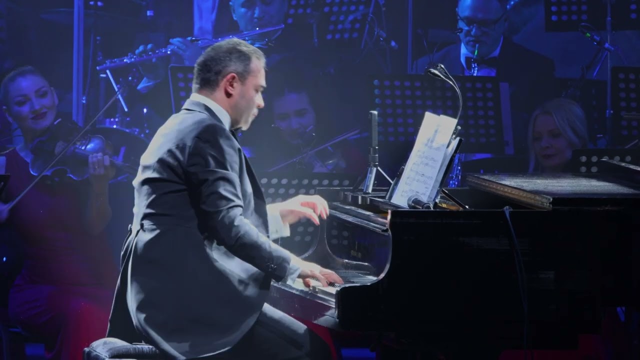 O seara cu Andrei Tudor - Love Story (Francis Lai, arr. Ionel Tudor)