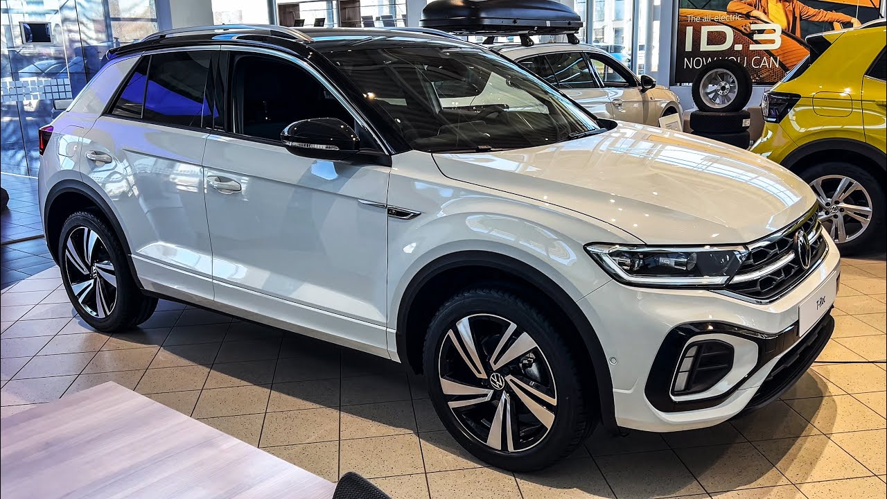 Volkswagen T Roc R-Line (2025) - Interior and Exterior Walkaround 4K