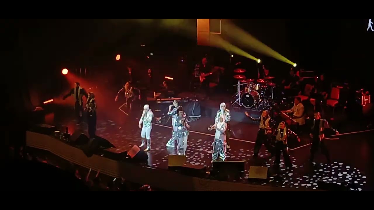 Aku Siapa Kau Siapa  - Elite  ( Live At 25th Concert  )