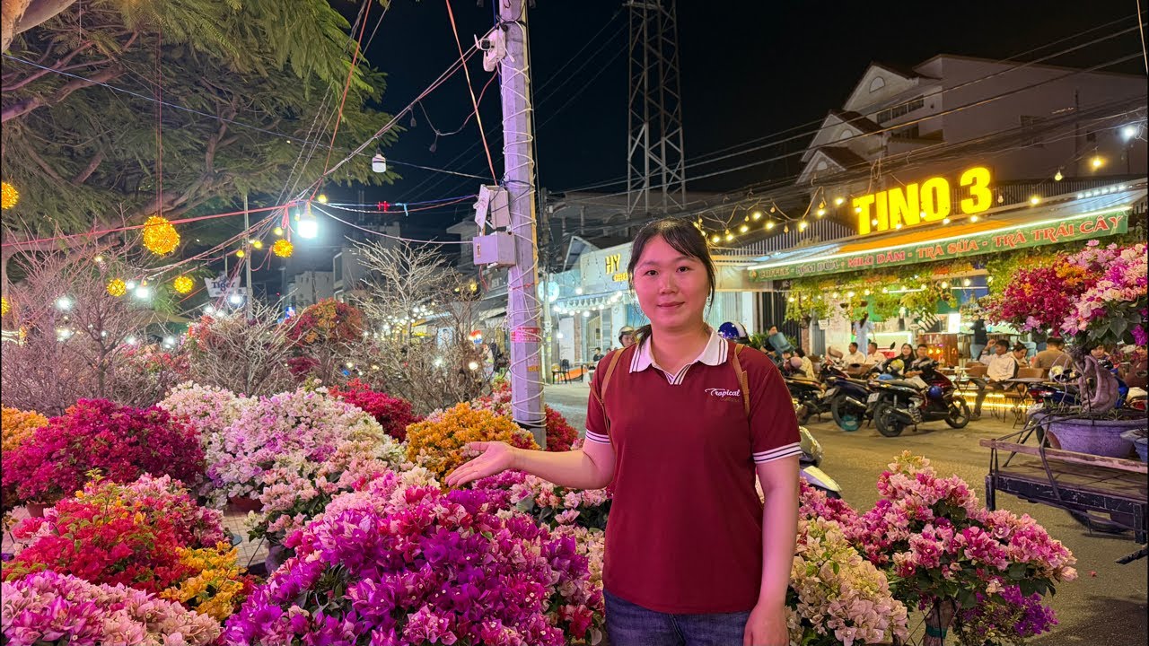 Bùng nổ chợ hoa tết long Xuyên về đêm ￼Tết 2026