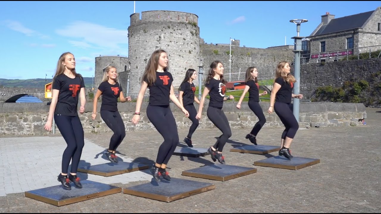King Johns Castle - Irish Dance Performance - Limerick