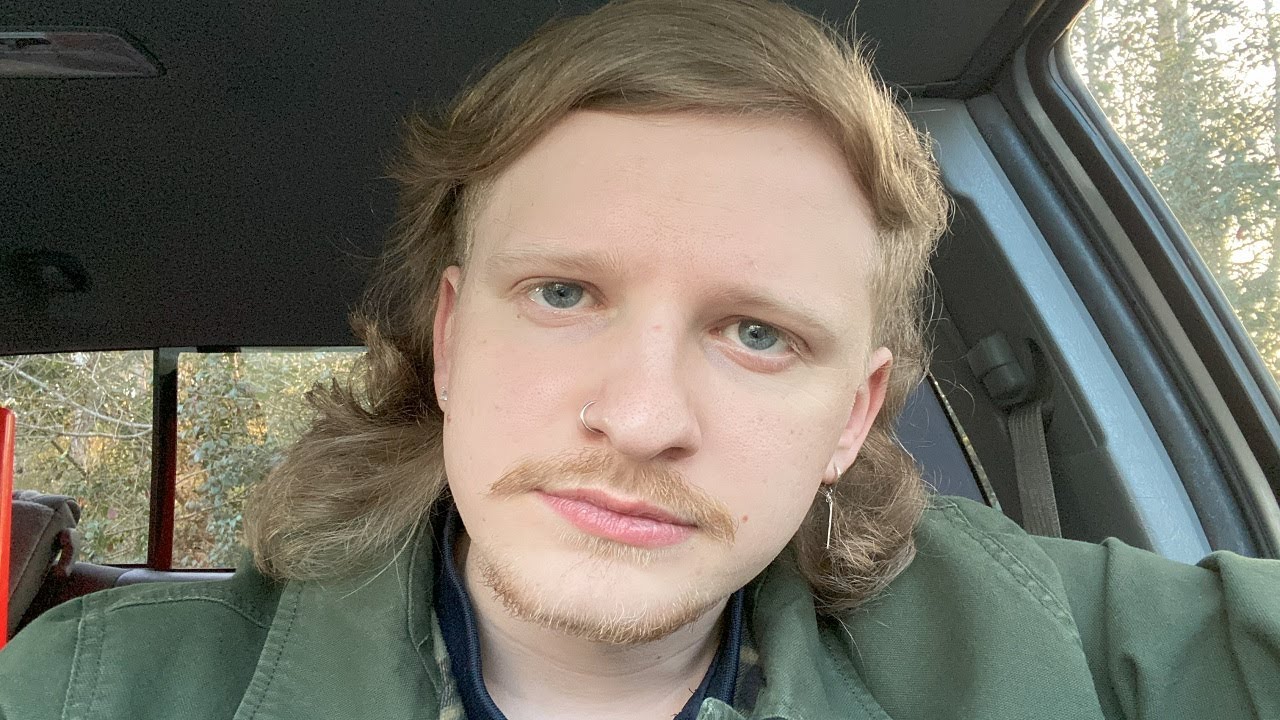 I'm 26 years old and I've never had a girlfriend.